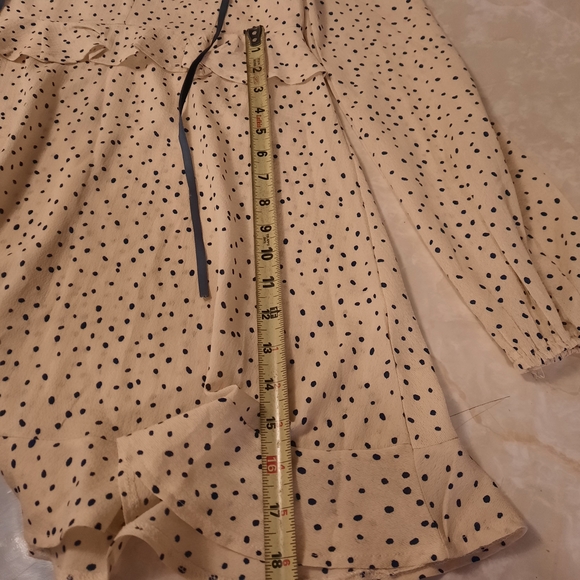 Nasty Gal Beige Long Sleeve Dress with Black Dots - Picture 6 of 11